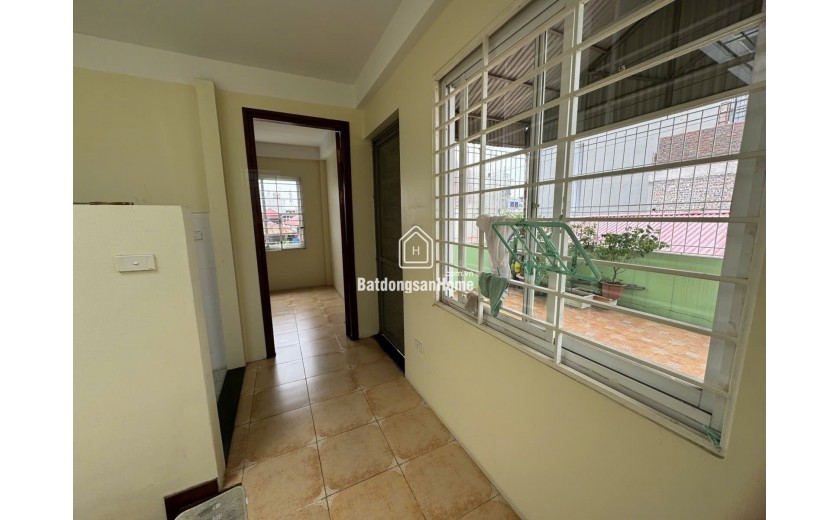70M RA MẶT ĐƯỜNG LÁNG - ĐỐNG ĐA  - DÂN XÂY KIÊN CỐ - SÂN RỘNG - NHỈNH 9 TỶ